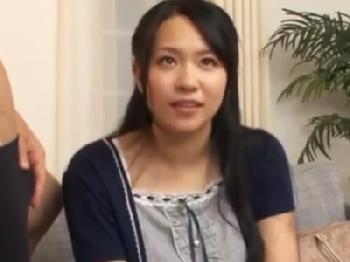 巨乳人妻がセンズリ鑑賞で興奮を抑えきれずに密通交尾!!