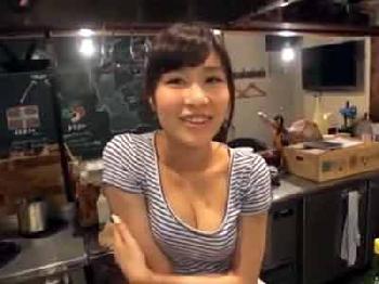 中目黒の居酒屋の看板娘をナンパ→店長が居ない隙にその場ハメ!!