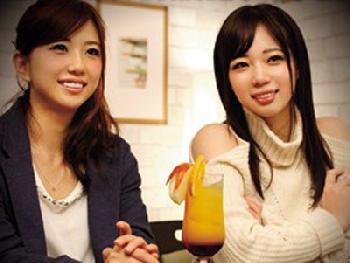 相席居酒屋でナンパした2人組をお持ち帰り!!お酒で火照って気持ちいい性行為