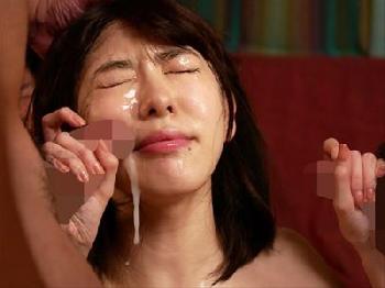 精子は美容に良い!?綺麗になりたいお姉さんの顔にオーガニック精液を顔面発射!!