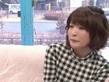 イケメンチェリーボーイを優しく筆おろししてくれる素人