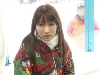 女子便所で制服着衣のまま襲われ性的暴行膣内射精されるバスガイドさんが悲惨すぎ・・・