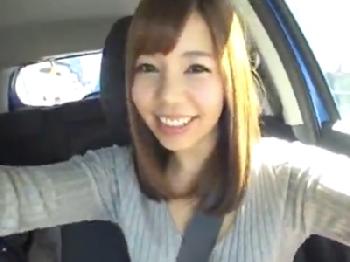 愛人との浮気旅行でコンドーム非装着の膣内射精交尾まで了承する巨乳娘