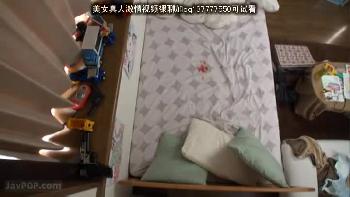 とても綺麗な人妻をナンパし連れ込んで盗み撮りSEX