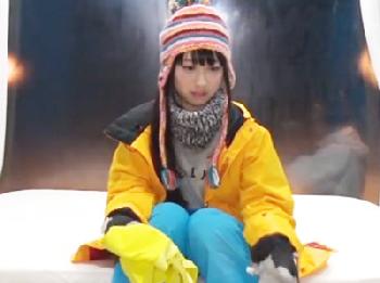 マッサージ師が彼氏連れの美女を否応なしに寝取って膣内射精