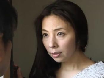 一条綺美香｜妖艶な熟女人妻が近隣住民に迫られて背徳的な性行為