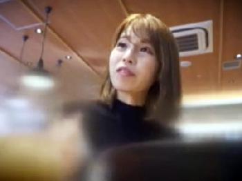 最上級にキュートな女子校生リフレ嬢に死に物狂いのコンドーム未装着で性行為した結末