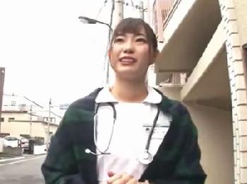 射精改善センターで働く性根が淫猥なお姉さん→フェラ治療