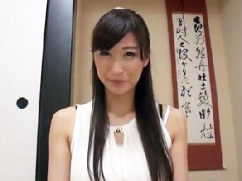 性的欲望が爆発寸前な巨乳若妻とハメ撮りで思う存分おまんこ内射精