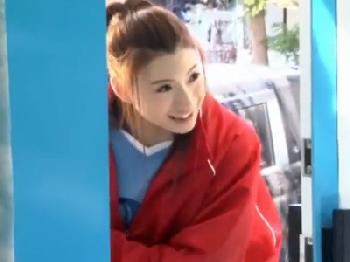 ポニーテールの似合う合宿中の部活女子に中出しマッサージ