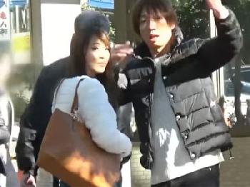 街角ナンパで捕まえた素人の巨乳美女を口説き落として即ズボ→迂闊にも無許可で種付け射精