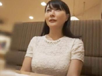 ナンパしたお淑やか系巨乳人妻をホテルに連れ込み寝取られ膣射交尾