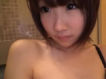 18歳の現役女子大生→学生時代は生徒会長もやっていた優等生がデリヘル嬢堕ちして実技研修W