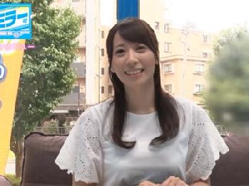 清楚な美貌の人妻が出産後の骨盤のゆがみをアナル挿入で解消