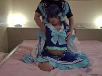 反応が凄く良いガチ素人コスプレイヤーにゴムなし挿入