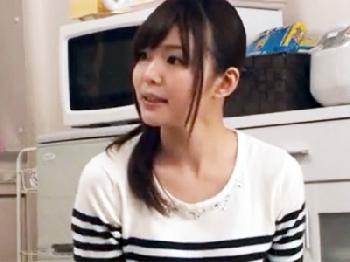 とても綺麗なハウスキーパーさんのデカ尻に性的興奮して強襲ピストン中出し発射