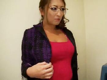 色気抜群の爆乳PTA会長が性悪な学生たちに恥辱の限りを尽くされ犯される