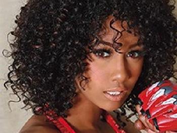 あのMMAファイターがまさかのAVデビュー!?霊長類最強の膣を持つ黒人女性が日本肉棒にうっとりW