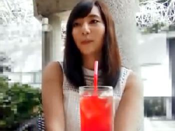 綺麗な巨乳熟女の母が久しぶりに帰省した息子と激しく肉親SEX!!