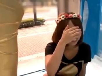 マジックミラー号のエロ企画としてペニスを挿入される素人お姉さん