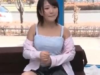 マッサージと言葉巧みに騙して巨乳女子校生を性的暴行!!