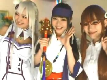 コスプレイヤーを言葉巧みに騙して乱交撮影会した