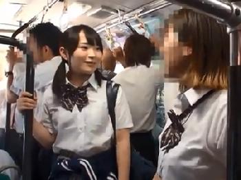 虐められることで感じるマゾヒスト人妻の山本美和子を夫の目の前で寝取りSEX!!