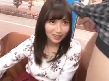 とても綺麗な奥さんが巨根を前に不貞交尾で潮吹きアクメW