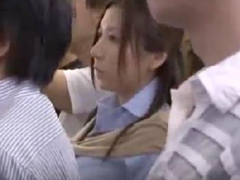 痴漢に満員電車で目を付けられてメッタメタに性的暴行される女性会社員