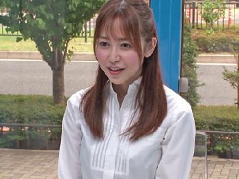 デカ尻タイトスカートの女性会社員にマジックミラー号中出し!!