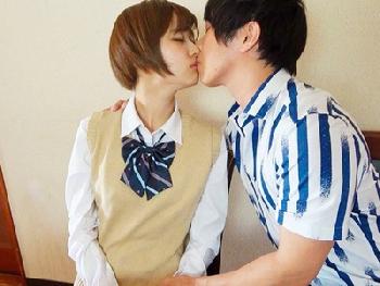 両親がいない間に…ボーイッシュでおませな妹と中出し性交♡