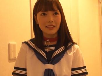 制服姿の美少女女子校生が気持ち悪い男達に性行為をされて連続エクスタシーする乱交