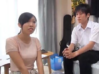 家庭教師ーボイン女子大生に童貞生徒の筆おろしをしてもらったら連続オメコ内射精した