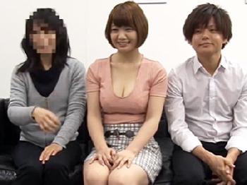 母子家庭の姉弟が賞金を獲得するため母に内緒でコンドーム未装着の膣射性交にチャレンジ