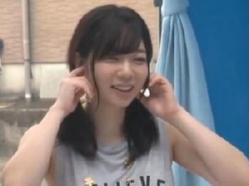 男友達と素股体験中に挿入→オメコ内で直接発射された女子大生