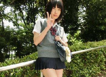 完全アウト!!大人しそうな女子校生に目を付けて極悪イラマで完堕ちさせたガチ調教