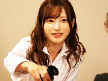 とても綺麗な女性上司と童貞部下が出張先の相部屋ホテルで興奮して朝まで性行為