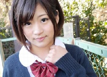 顔に似合わぬロケット爆乳!!18歳Jカップ女子校生と膣射性交