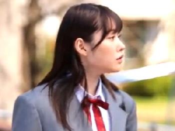 文科系の清楚な女子校生が…相部屋になった後輩と朝まで絶倫性交!!