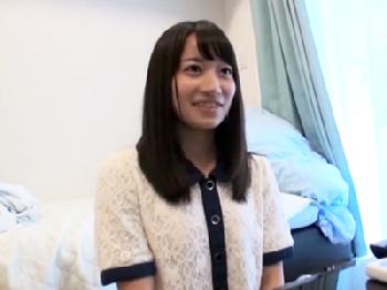 ナンパで捕まえた素人女子大生に外に出すと嘘を付き思う存分コンドーム未装着で孕ませ射精