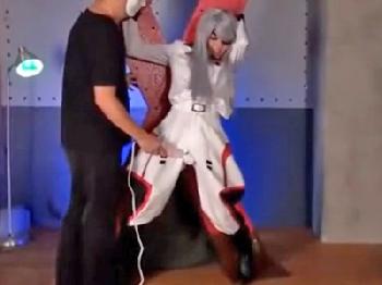 敵に捕まって強制イラマ性的凌辱されるラウラコスプレ娘