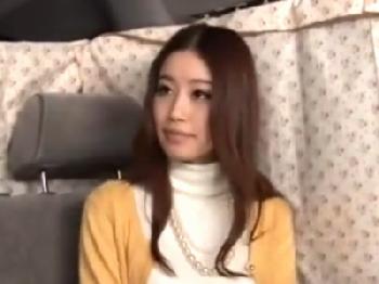 締り抜群の清楚系人妻が軟派男の愛撫で紅潮→ホテルで膣内でスペルマを発射され恍惚絶頂W