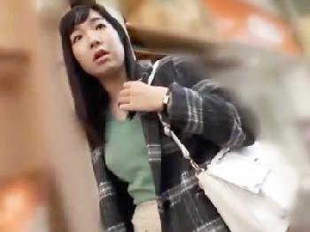 インタビューにホイホイ付いてきた黒髪娘を思う存分SEX!!