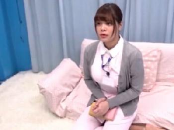 彼女がいるのにメガネ美女に痴女られて寝取られ性交