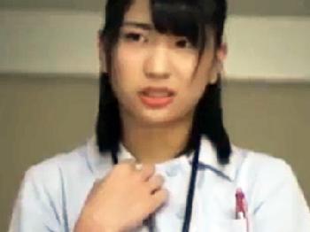 童貞とウソの告白をされ同情した美少女ナースが筆おろし→ハードピストンピストンで絶叫アクメ