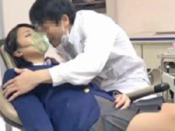 歯医者さんが笑気麻酔で意識を失わせた女子校生にイタズラ性暴行
