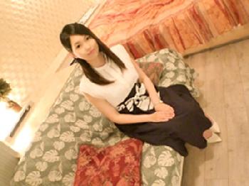 受付嬢がプライドの低学歴女子がAV堕ち