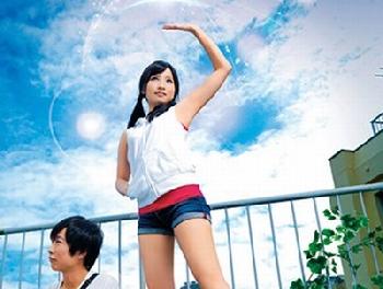 あの名作映画がパロディ化!!祈るだけで100%勃起させる名器を持ってる美少女