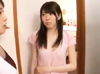 童貞をバカにされた弟がブチギレて姉ちゃんを近親性暴行W