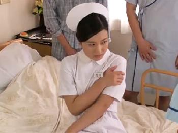 美女ナースが欲求を持て余した患者集団に襲われ抵抗できず精液塗れ